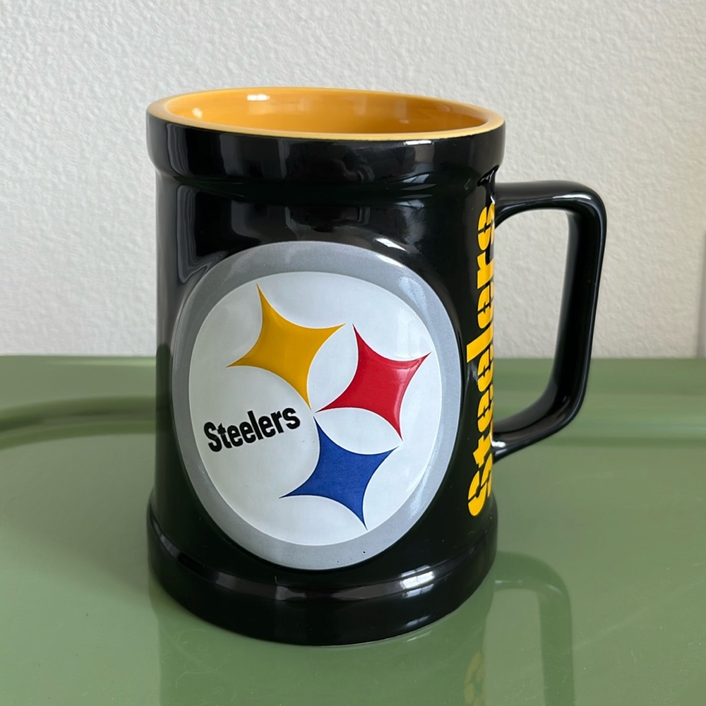 New NFL Pittsburg Steelers Mug